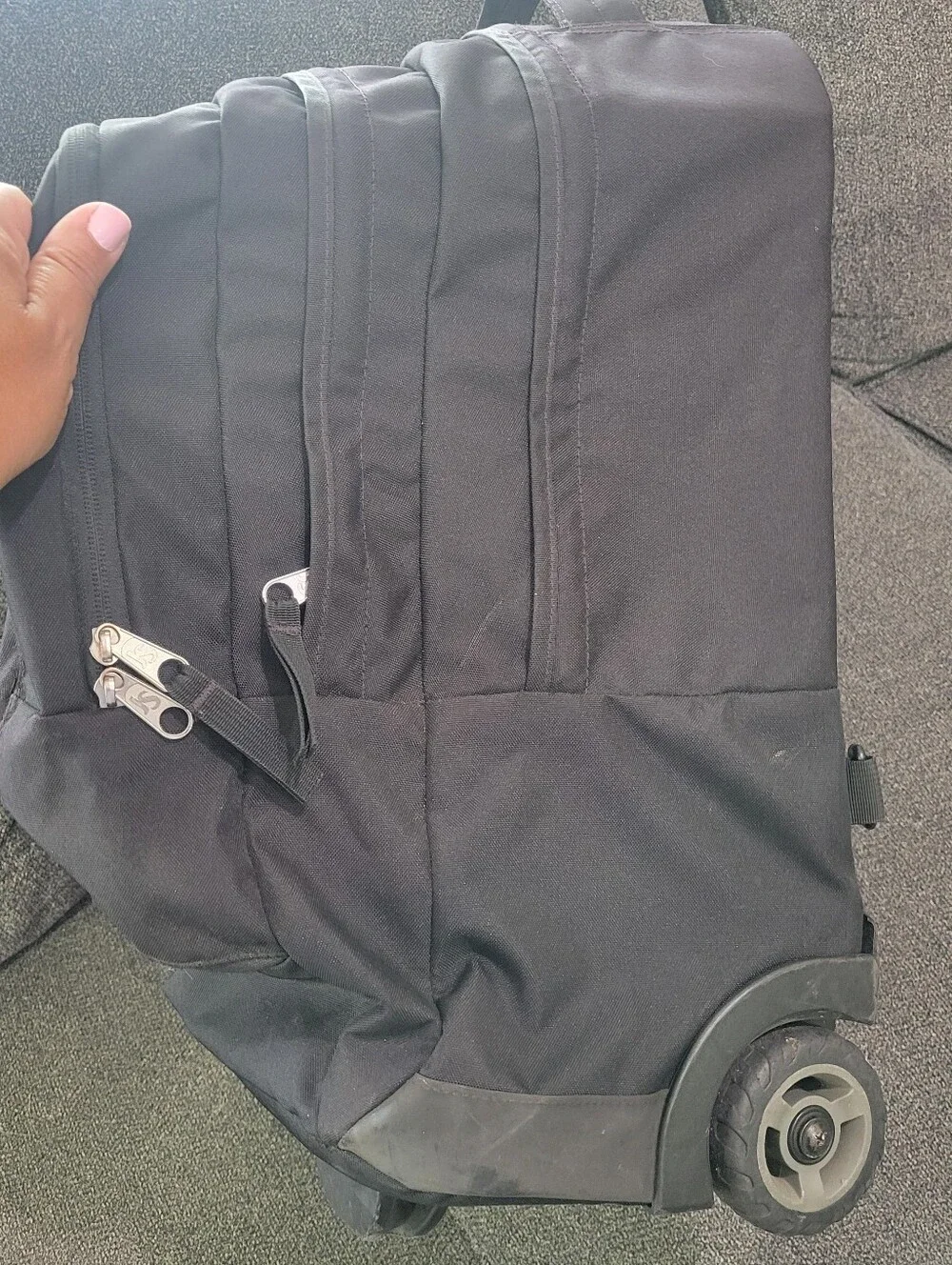 Jansport driver rolling